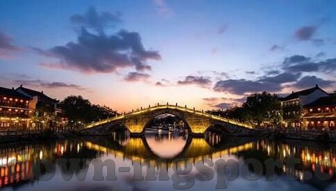 mk官网-探索MK官方网站，一个数字时代下的时尚之旅